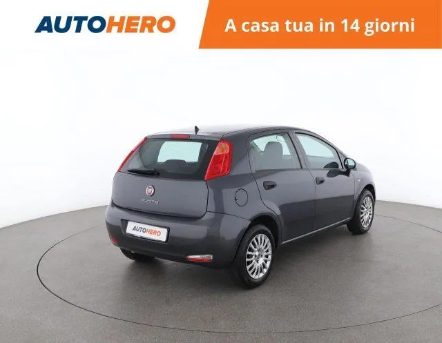 FIAT Punto 1.2 8V 5p. Street Image 5